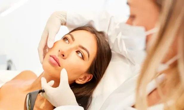 How Much Does a Non-Surgical Face Lift Cost?