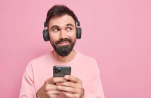 Can Wearing Headphones Cause Hair Loss